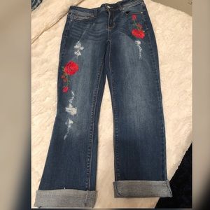 🌹 Rose Embroidered Denim Jeans 🌹